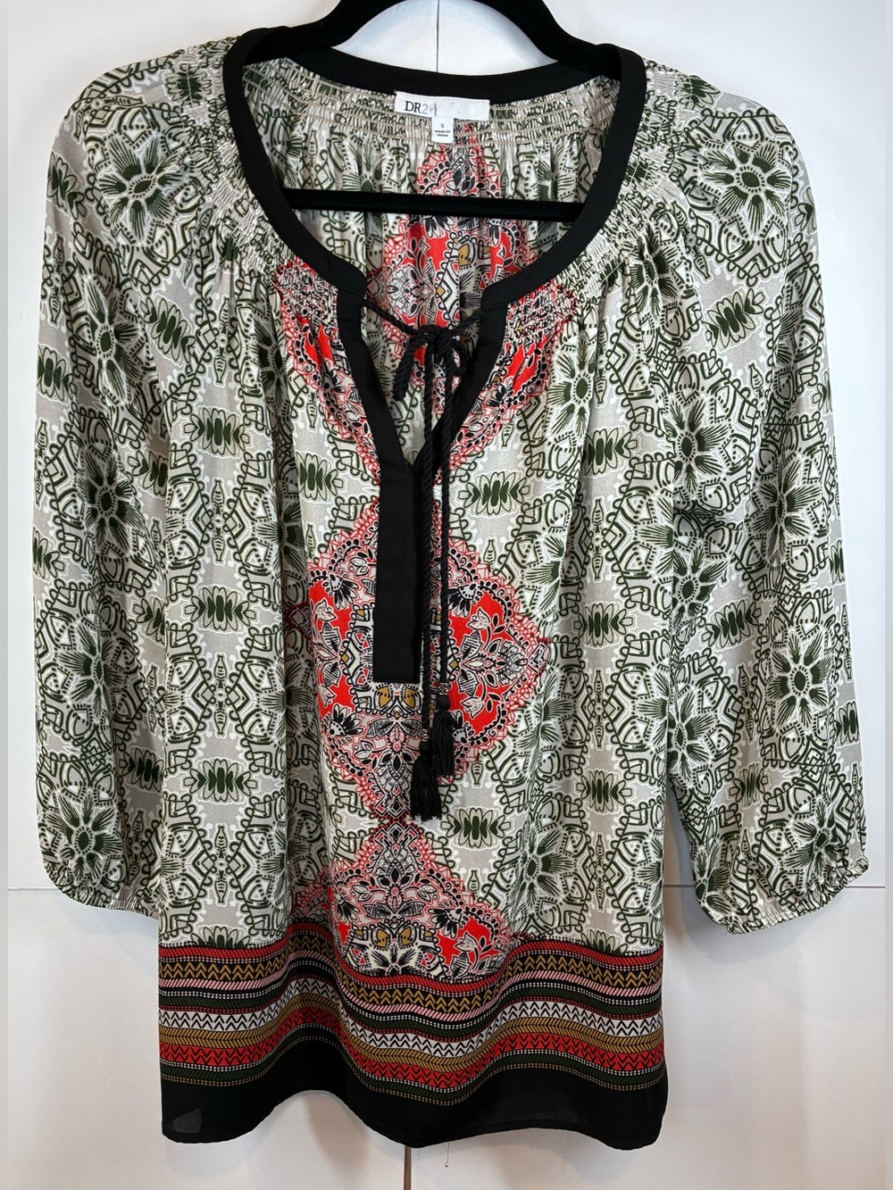 DR2 by Daniel Rainn Boho Peasant Blouse Size Small Green Coral Print